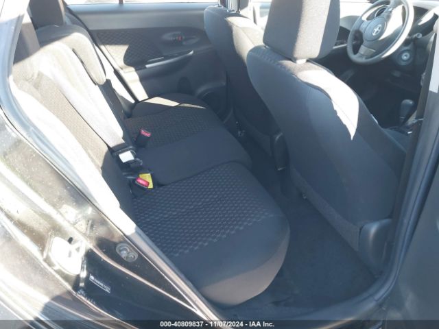 JTKKUPB40E1042359 Scion XD