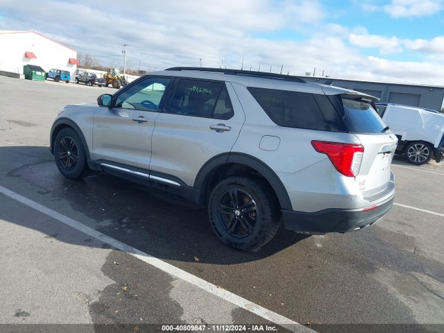 Ford EXPLORER XLT 2021 1FMSK8DH0MGA59981 Image 3