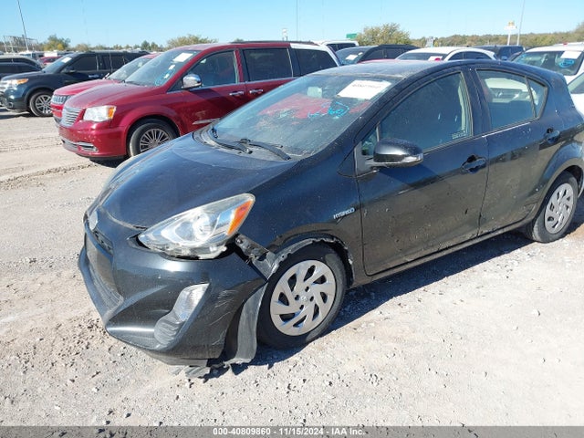 JTDKDTB30G1120004 Toyota Prius C Two
