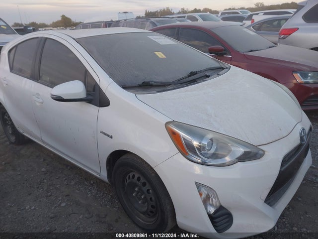 JTDKDTB35G1126185 Toyota Prius C Two
