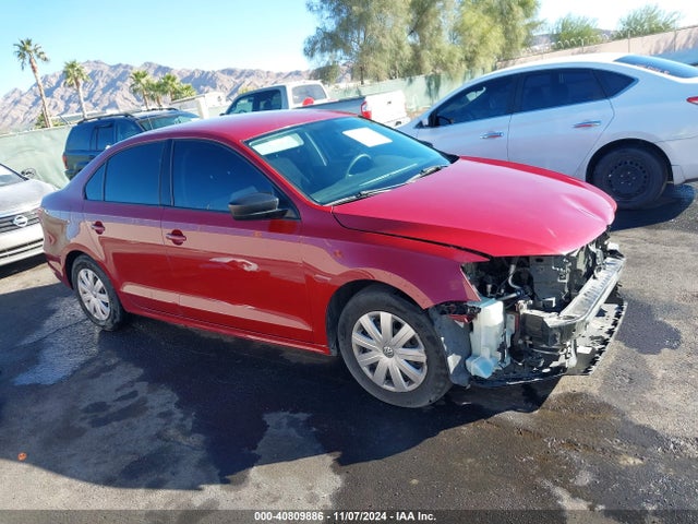 3VW267AJ8GM229618 Volkswagen Jetta 1.4t S