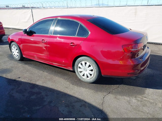 3VW267AJ8GM229618 Volkswagen Jetta 1.4t S