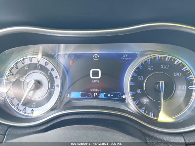 2C3CCAEG2KH585702 Chrysler 300 Limited
