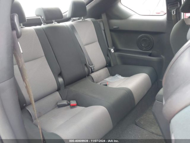 JTKJF5C79FJ001989 Scion TC