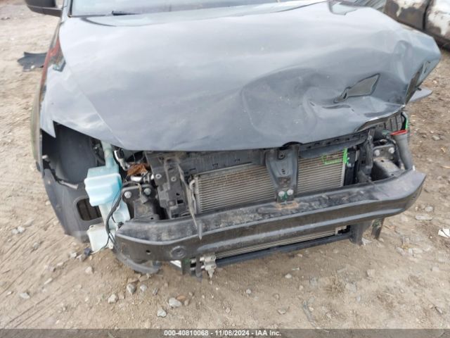 3VWD17AJ5GM232385 Volkswagen Jetta 1.8t Sport
