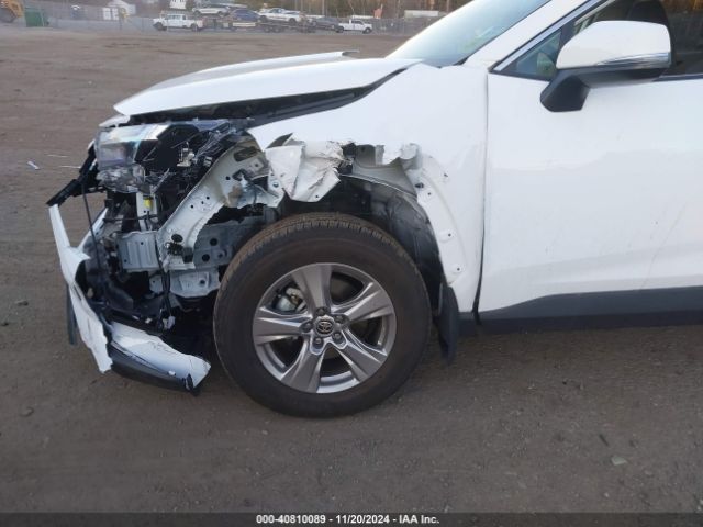 2T3P1RFV7PW378888 Toyota Rav4 Xle