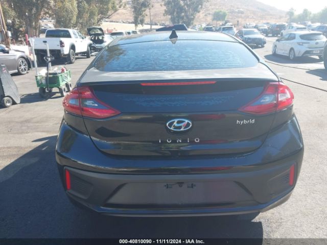 KMHC75LC5HU039873 Hyundai Ioniq Hybrid Sel