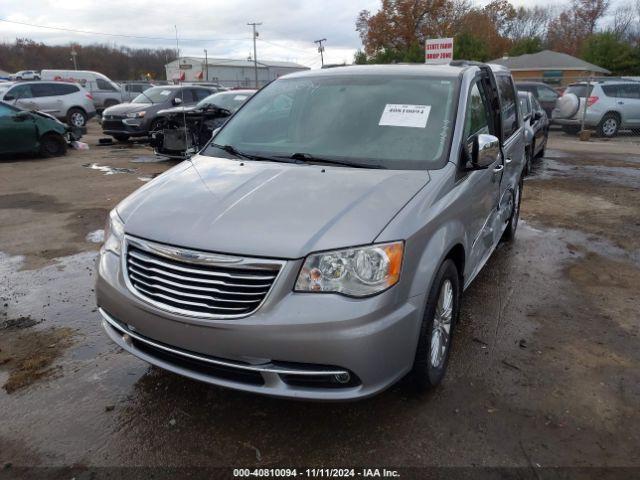 2C4RC1CG8FR638668 Chrysler Town & Country Touring-l