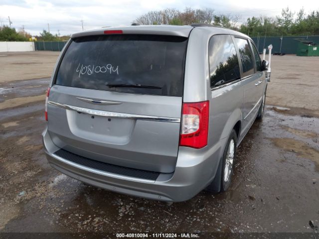 2C4RC1CG8FR638668 Chrysler Town & Country Touring-l