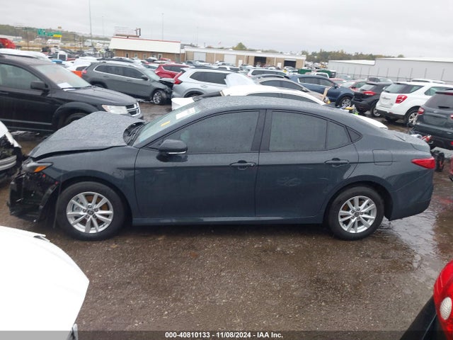 Toyota CAMRY LE 2025 4T1DAACK2SU540068 Image 13