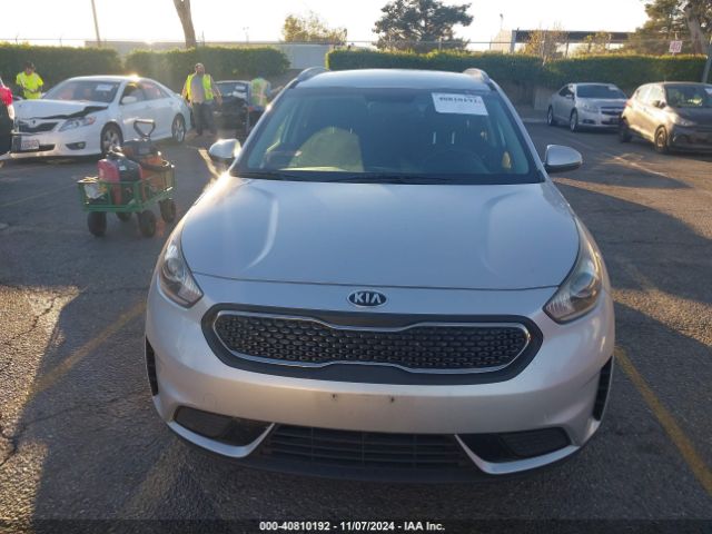 KNDCB3LC5K5233375 KIA NIRO LX