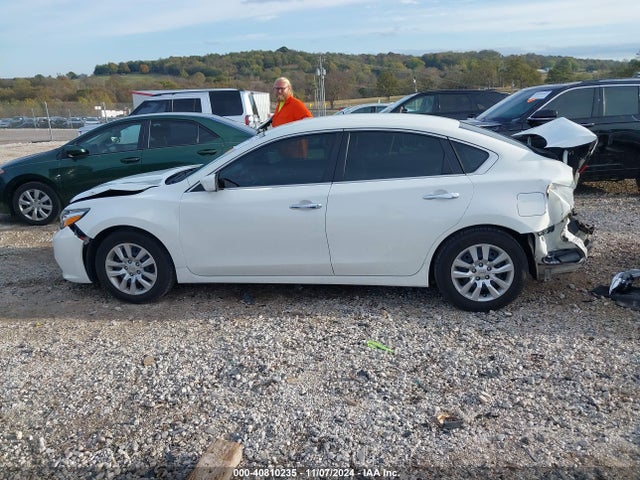 Nissan Altima 2.5 S 2017 1N4AL3AP2HC160308 Image 15