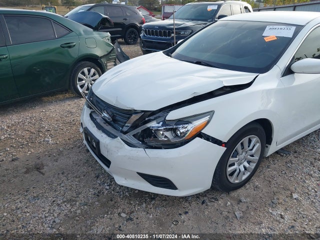 Nissan Altima 2.5 S 2017 1N4AL3AP2HC160308 Image 18