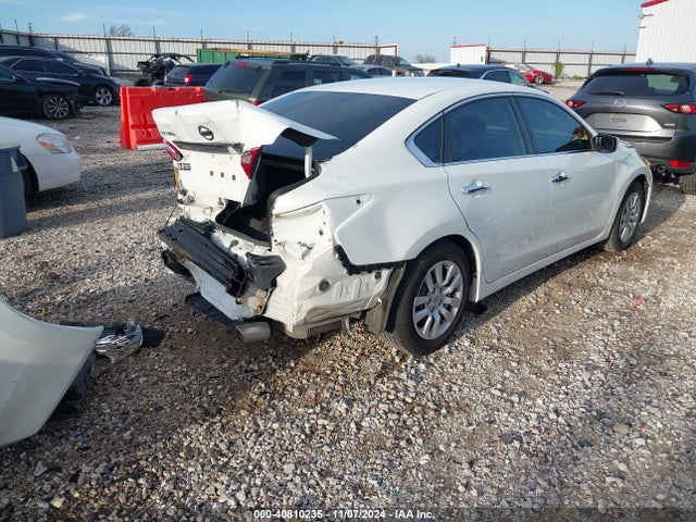 Nissan Altima 2.5 S 2017 1N4AL3AP2HC160308 Image 4