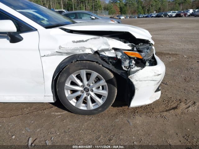 4T1B11HK2JU113522 Toyota CAMRY LE