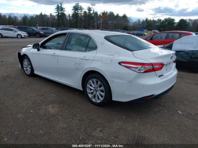 4T1B11HK2JU113522 Toyota CAMRY LE