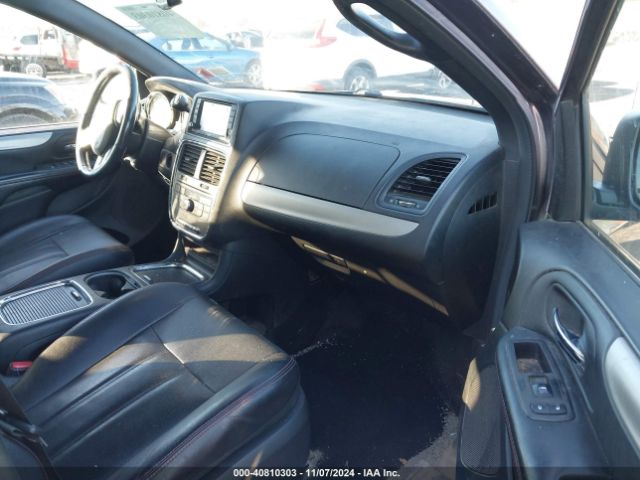 2C4RDGEG4JR333089 Dodge Grand Caravan Gt