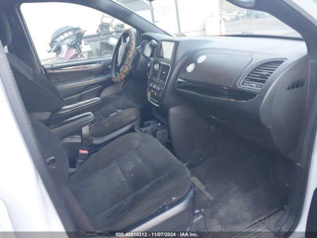 2C4RDGBG2GR350616 Dodge Grand Caravan Se Plus