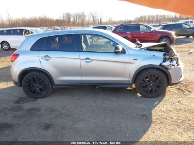 JA4AR3AU9HZ068781 Mitsubishi Outlander Sport 2.0 Le