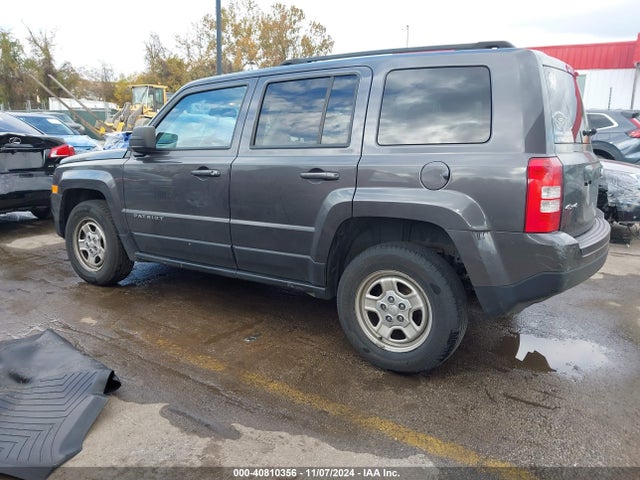 1C4NJRBB9HD106019 Jeep Patriot Sport 4x4