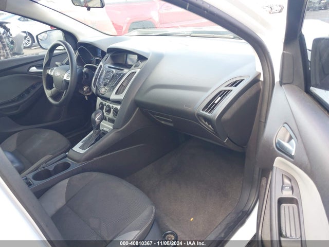 Ford FOCUS SE 2014 1FADP3F26EL367634 Image 5
