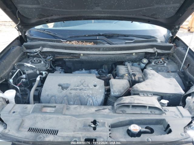 JA4AZ3A34HZ051202 Mitsubishi Outlander Se