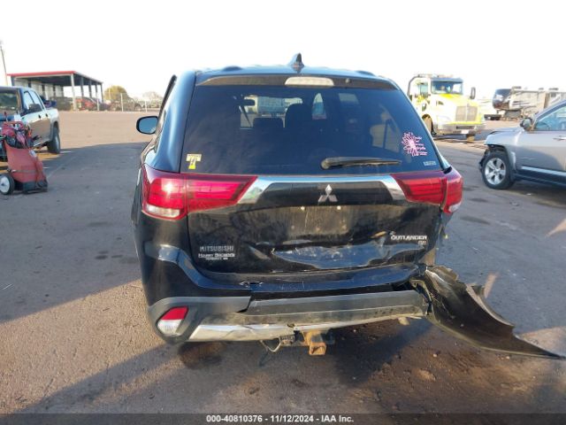 JA4AZ3A34HZ051202 Mitsubishi Outlander Se