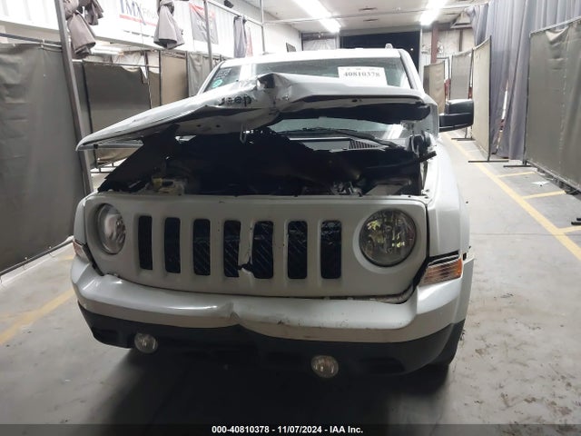 1C4NJPBA4GD527558 Jeep Patriot Sport