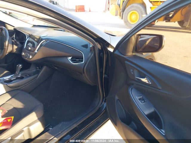 1G1ZJ5SU3HF252943 Chevrolet MALIBU HYBRID