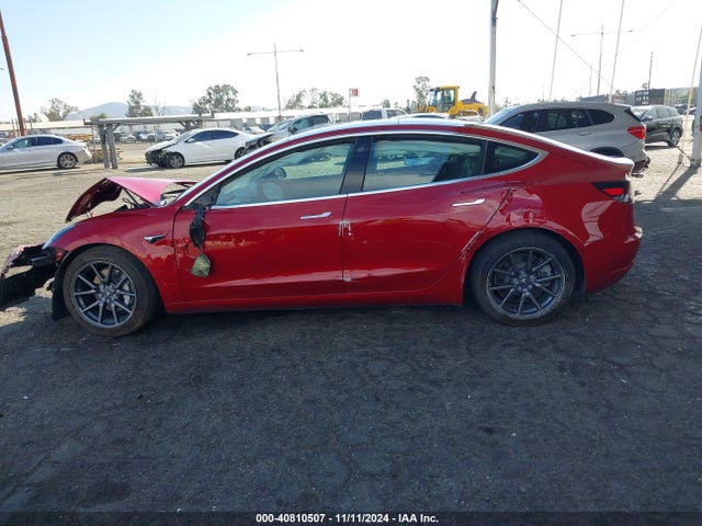 5YJ3E1EB6KF442073 Tesla Model 3 Long Range/performance