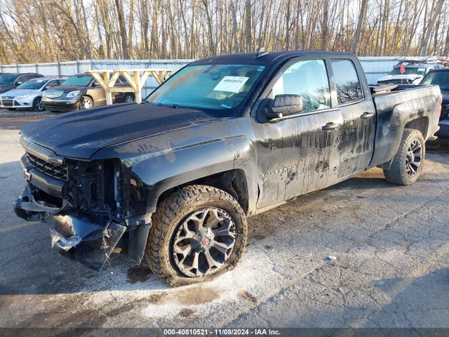 Chevrolet Silverado 1500 Ld Silverado Custom 2019 2GCVKMEC3K1243660 Image 2