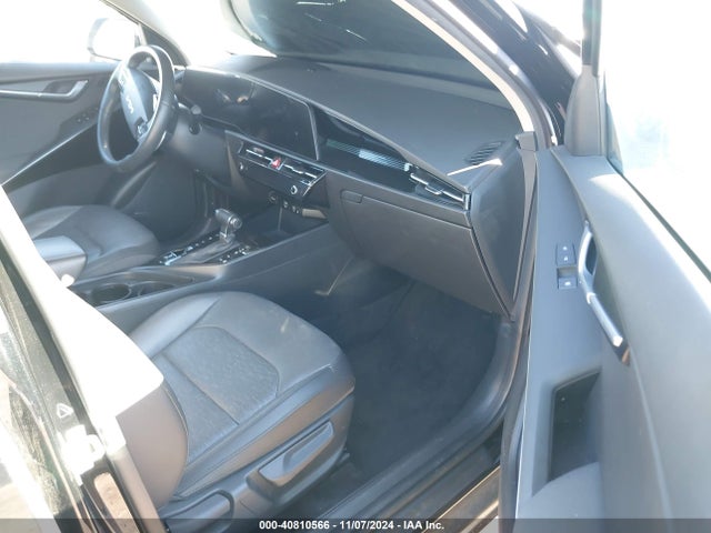 KIA NIRO SX 2023 KNDCT3LE5P5060737 Image 5