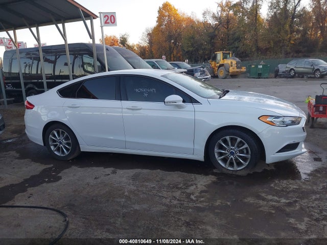 Ford FUSION SE 2017 3FA6P0H72HR144769 Image 13