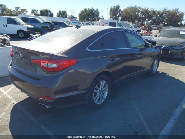 Hyundai SONATA SE 2015 5NPE24AF1FH167537 Image 4