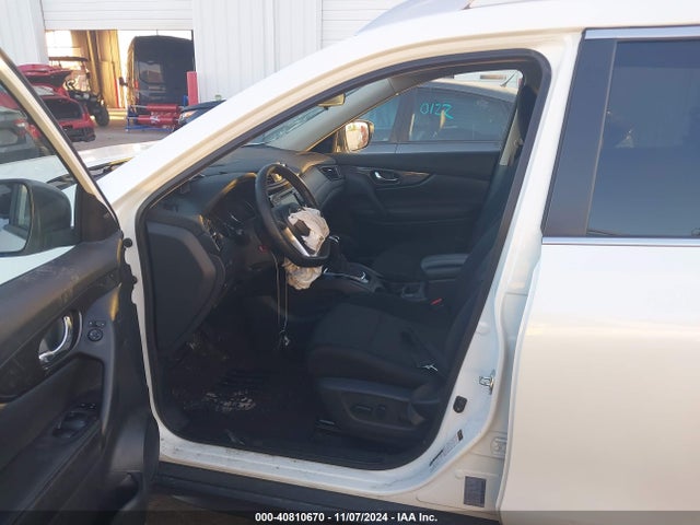 5N1AT2MV0KC841763 Nissan ROGUE SV