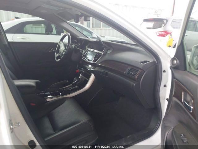 JHMCR6F76HC016920 Honda Accord Hybrid Touring
