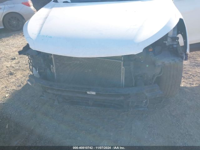 5NMZTDLB9HH000321 Hyundai Santa Fe Sport 2.4l