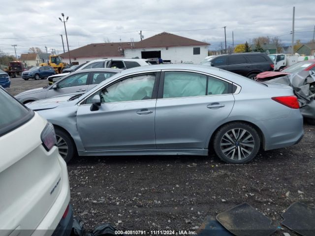 4S3BNAC64J3021840 Subaru Legacy 2.5i Premium