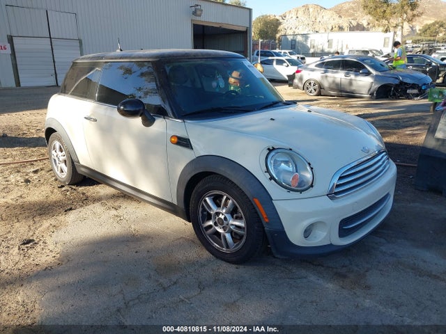 2012 MINI COOPER WMWSU3C56CT256262 Photo 0