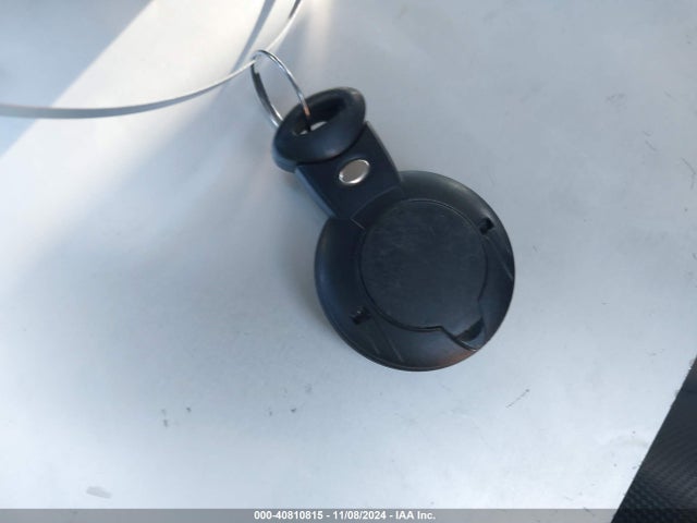 2012 MINI COOPER WMWSU3C56CT256262 Photo 10