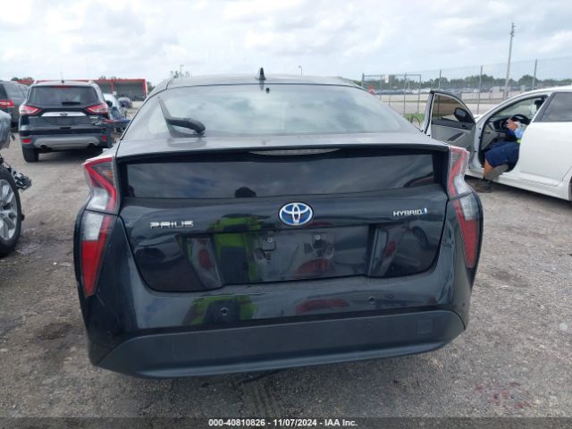 JTDKBRFUXJ3059445 Toyota Prius Two