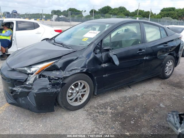 JTDKBRFUXJ3059445 Toyota Prius Two