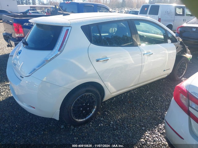 Nissan LEAF S 2015 1N4AZ0CP0FC318023 Image 4