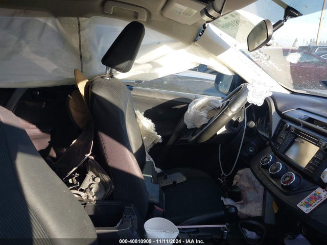 Toyota RAV4 LE 2016 2T3ZFREV3GW244391 Image 5