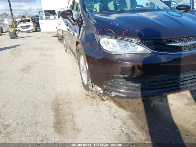 2C4RC1DG6HR529420 Chrysler Pacifica Touring
