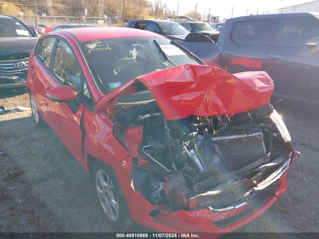 2015 3FADP4EJ2FM171530 main image
