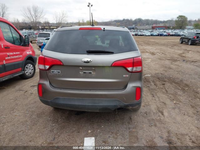 5XYKT3A67FG593718 KIA SORENTO LX