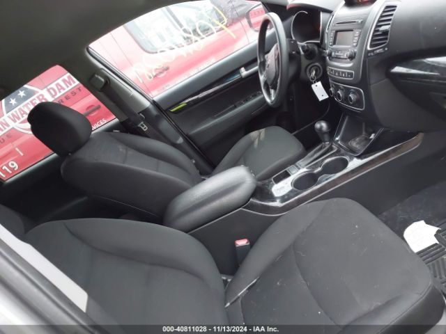 5XYKT3A67FG593718 KIA SORENTO LX