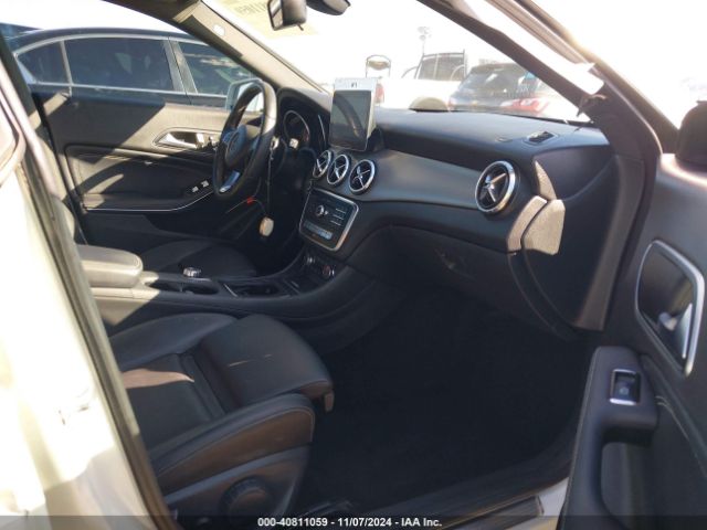 WDDSJ4EB7HN399288 Mercedes-Benz CLA 250