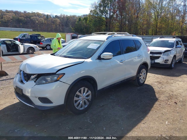 Nissan ROGUE SV 2014 5N1AT2MT3EC860214 Image 2
